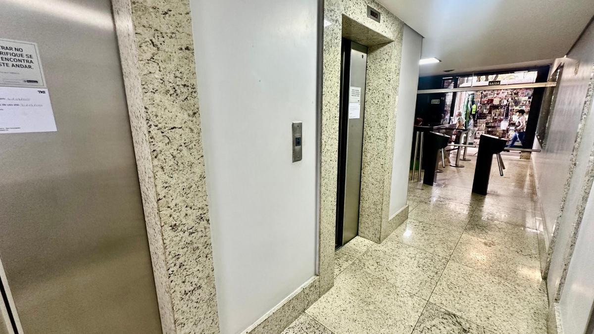 Sala, Centro, 0 Quarto, 0 Vaga