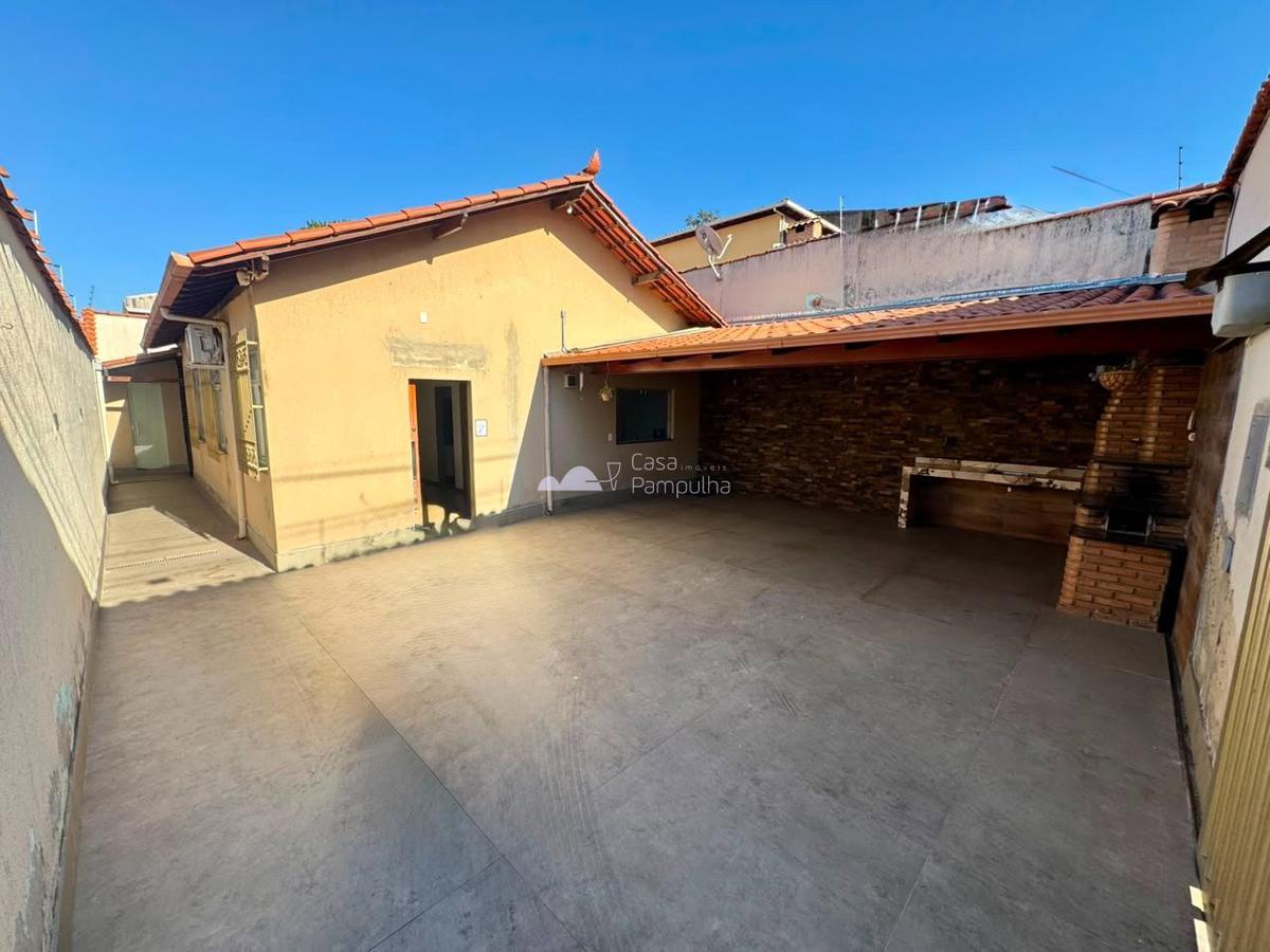 Casa, Rio Branco, 2 Quartos, 4 Vagas