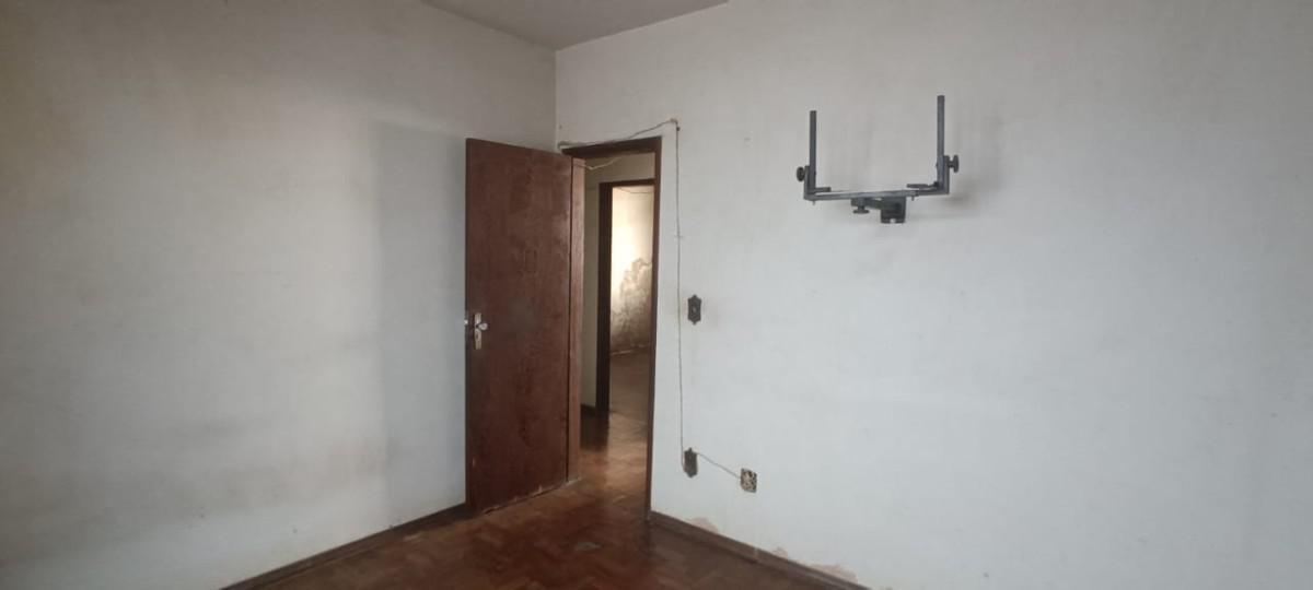 Casa, Castelo, 4 Quartos, 4 Vagas, 2 Suítes