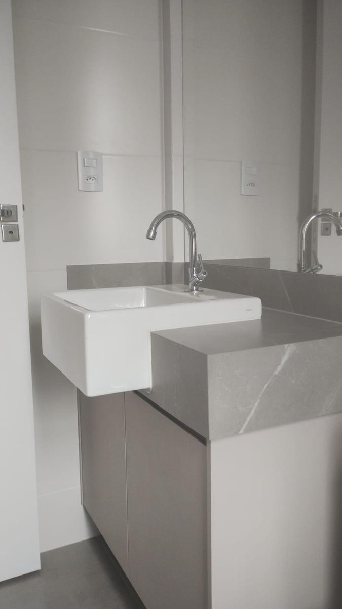 Apartamento, Sagrada Família, 3 Quartos, 2 Vagas, 1 Suíte