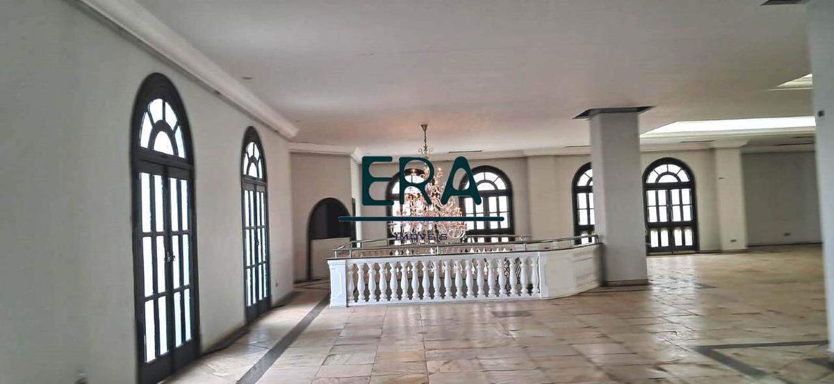 Prédio, Estoril, 0 Quarto, 0 Vaga