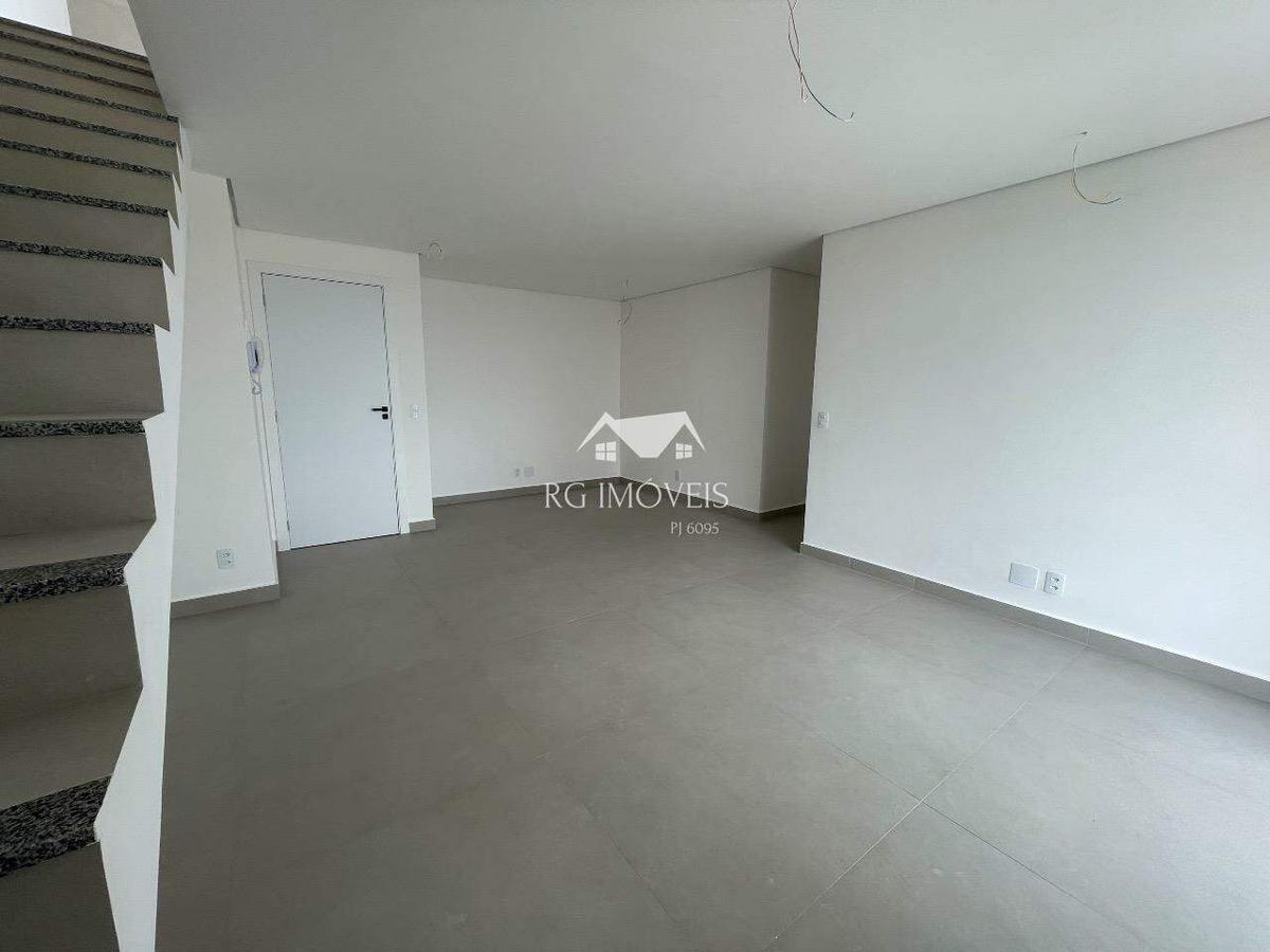 Cobertura, Jardim Industrial, 3 Quartos, 2 Vagas, 1 Suíte