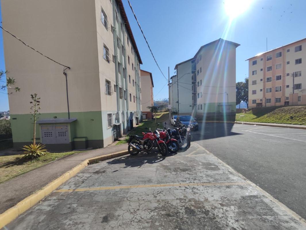 Apartamento, Jardim Vitória, 2 Quartos, 1 Vaga