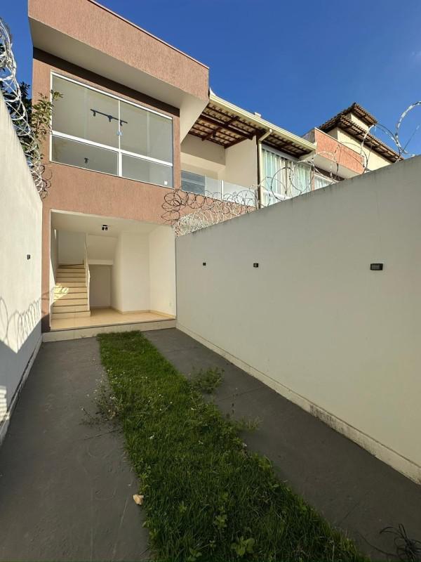 Casa, Duque de Caxias, 3 Quartos, 2 Vagas
