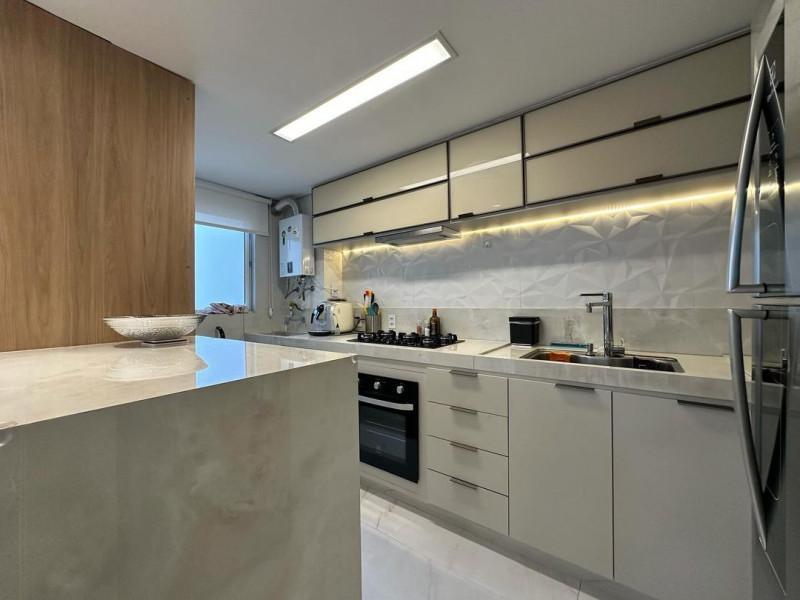 Apartamento, Castelo, 3 Quartos, 2 Vagas, 1 Suíte