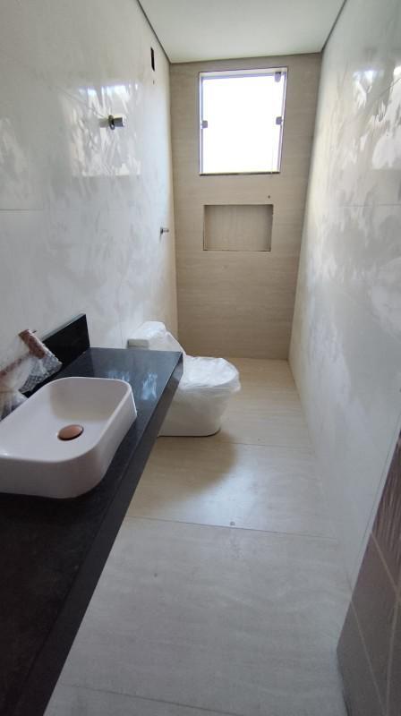 Casa, Alto das Flores, 2 Quartos, 2 Vagas, 1 Suíte