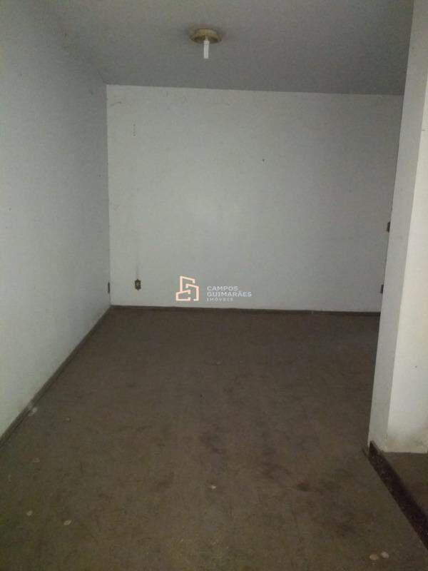 Casa, Barreiro, 4 Quartos, 2 Vagas, 1 Suíte
