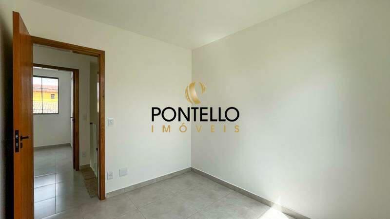 Casa, Candelária, 3 Quartos, 0 Vaga, 1 Suíte