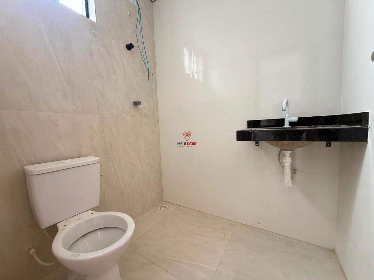 Casa, Novo Barreirinho, 3 Quartos, 1 Vaga, 1 Suíte