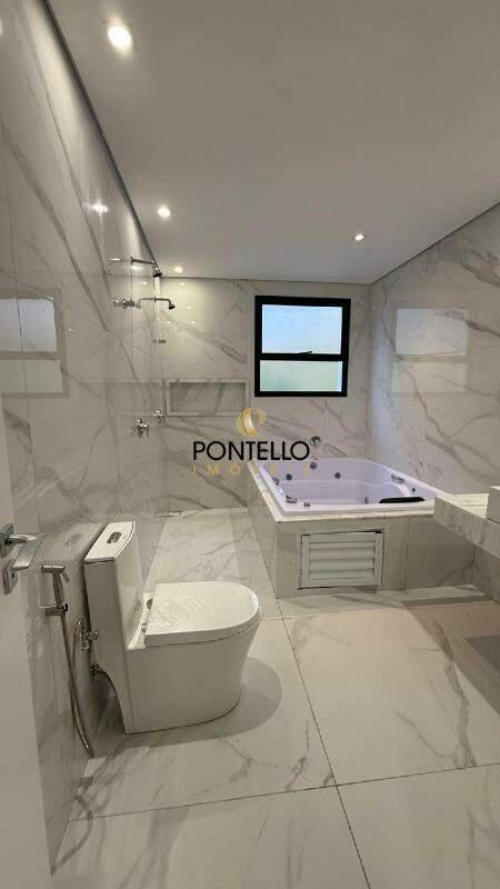 Casa, Alphaville, 3 Quartos, 2 Vagas, 3 Suítes