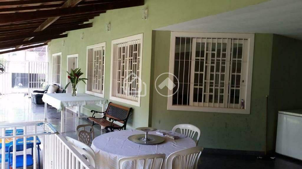 Casa, Estoril, 4 Quartos, 20 Vagas, 2 Suítes