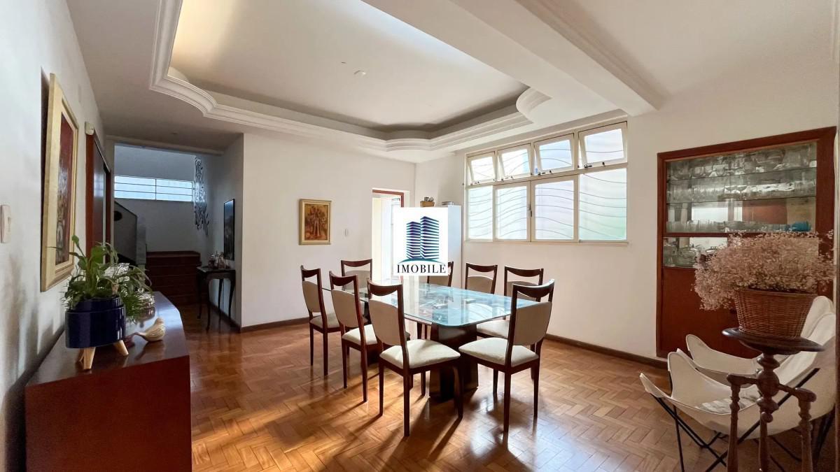 Casa, Serra, 7 Quartos, 6 Vagas, 3 Suítes