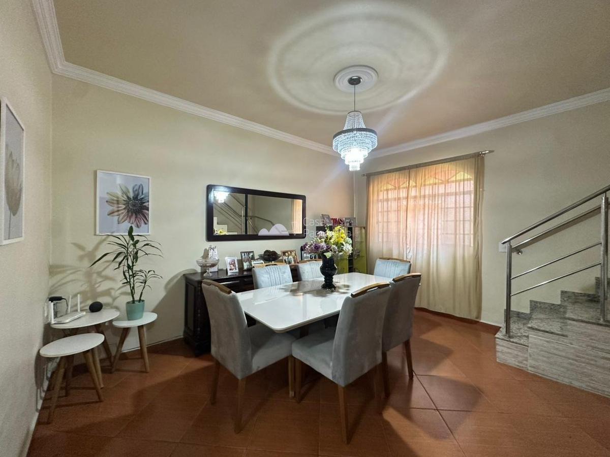 Casa, Itapoã, 4 Quartos, 2 Vagas, 1 Suíte