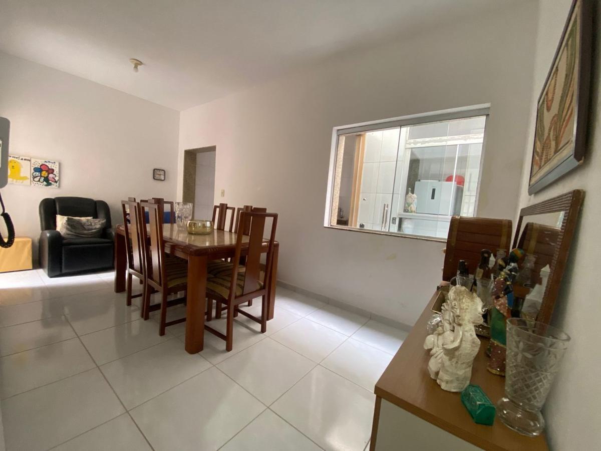 Casa, Centro, 4 Quartos, 2 Vagas, 3 Suítes