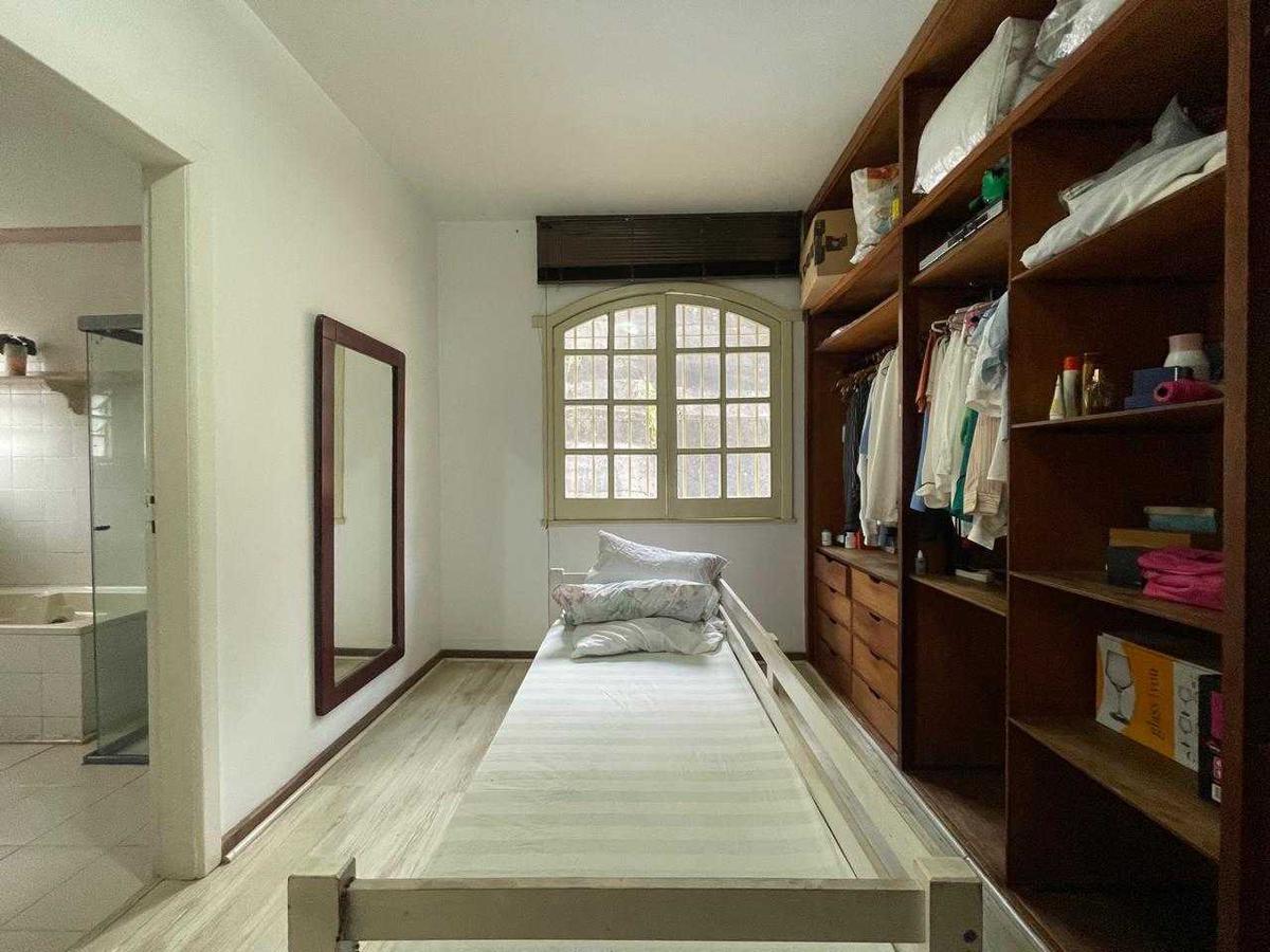 Casa, Santa Lúcia, 5 Quartos, 4 Vagas, 1 Suíte