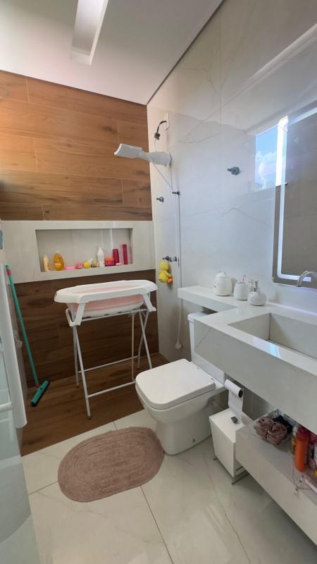 Casa, Masterville, 3 Quartos, 4 Vagas, 1 Suíte