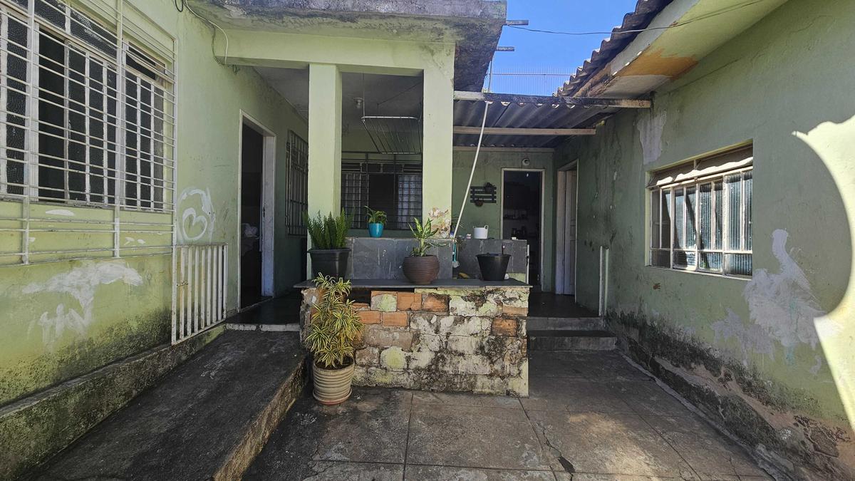 Casa, Nova Suíssa, 3 Quartos, 2 Vagas, 1 Suíte