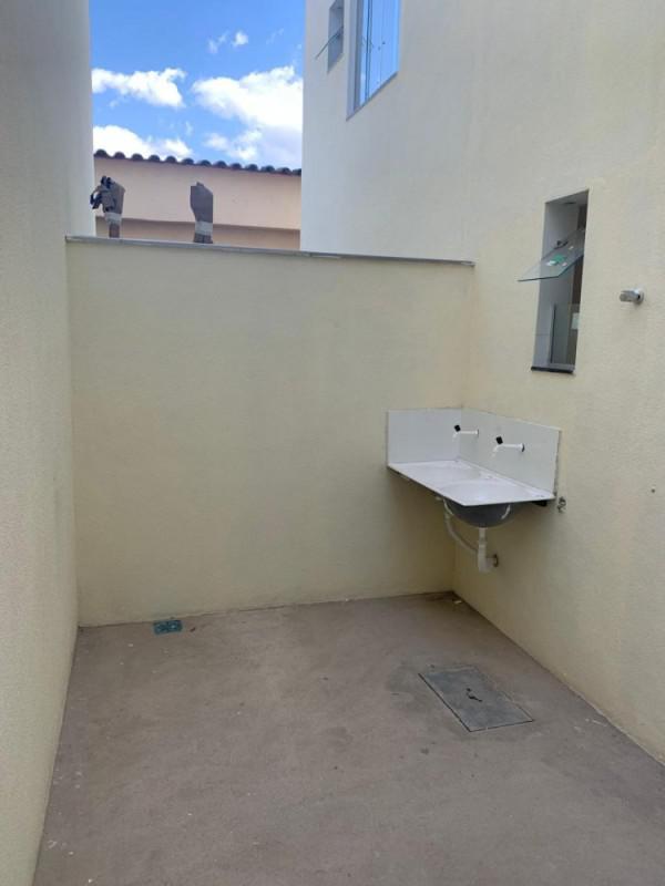 Casa, Cruzeiro, 2 Quartos, 1 Vaga, 1 Suíte