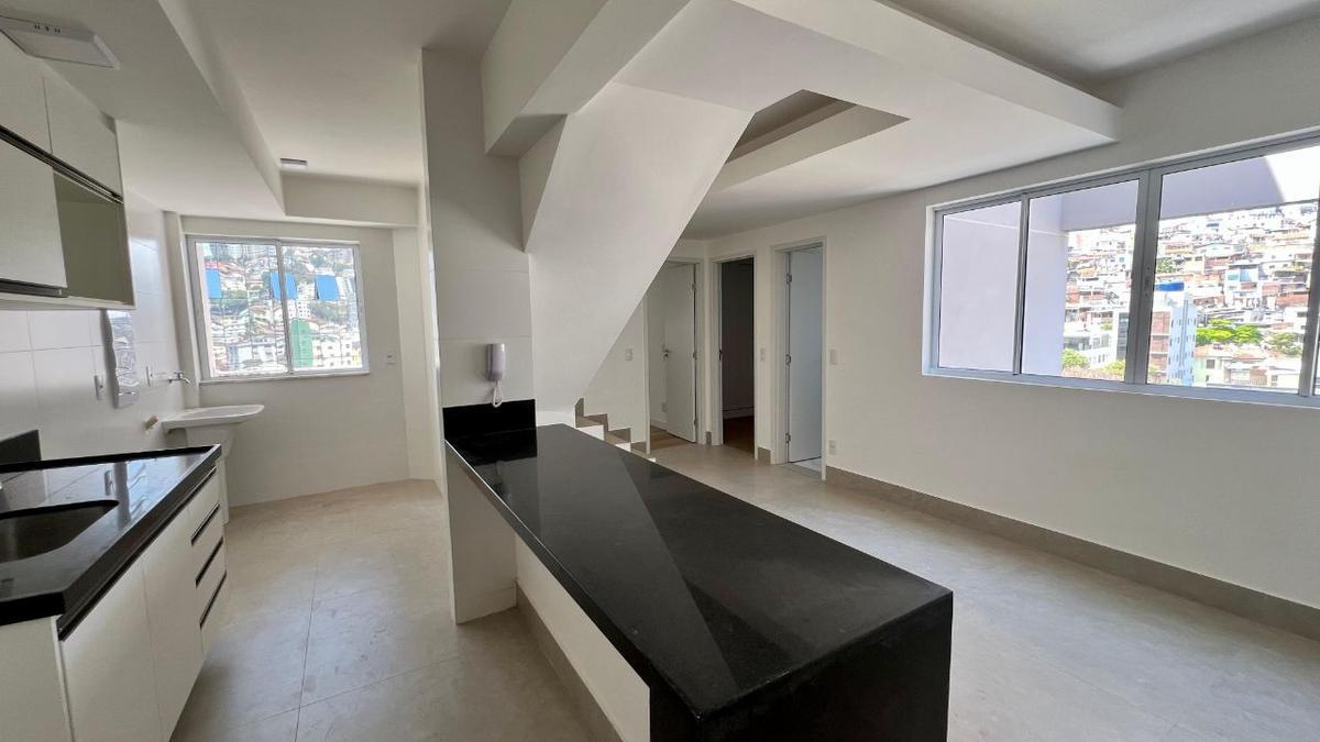 Cobertura, Santa Efigênia, 2 Quartos, 2 Vagas, 1 Suíte