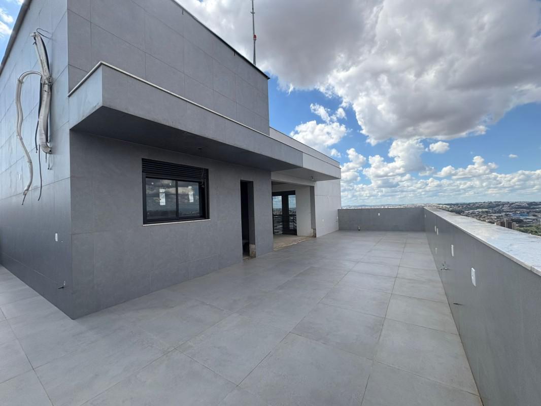 Cobertura, Barreiro, 4 Quartos, 4 Vagas, 2 Suítes