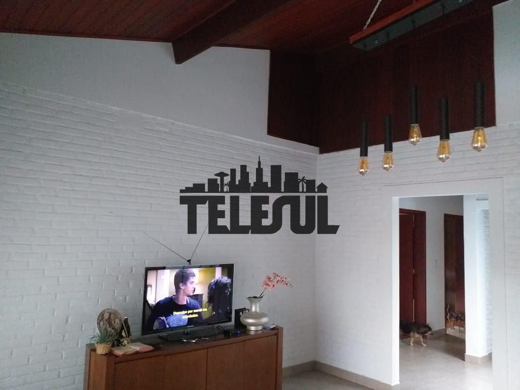 Casa, Jardim Simões, 3 Quartos, 0 Vaga, 1 Suíte