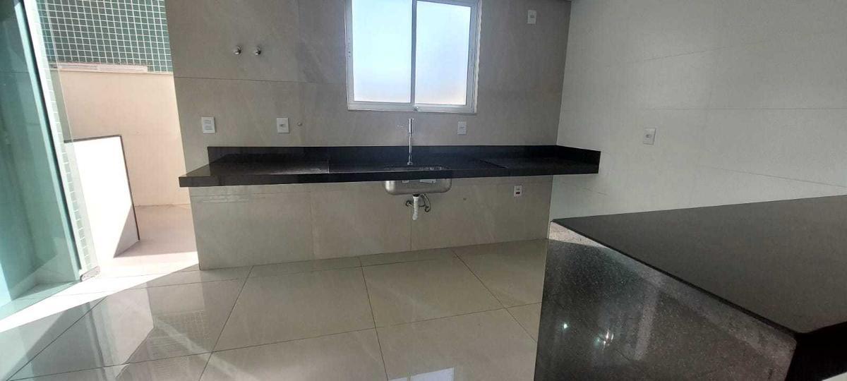 Apartamento, Serrano, 3 Quartos, 2 Vagas, 1 Suíte