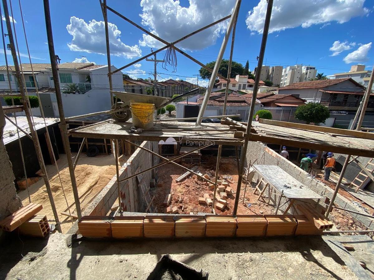 Casa, Santa Amélia, 4 Quartos, 3 Vagas, 1 Suíte