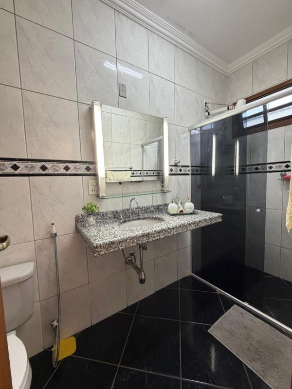 Casa, Caiçaras, 4 Quartos, 6 Vagas, 2 Suítes