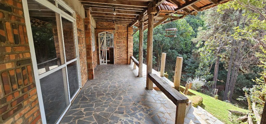 Fazenda, Morro da Cruz, 4 Quartos, 0 Vaga