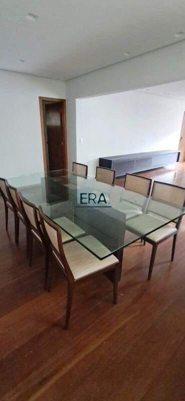 Apartamento, Funcionários, 4 Quartos, 2 Vagas, 1 Suíte