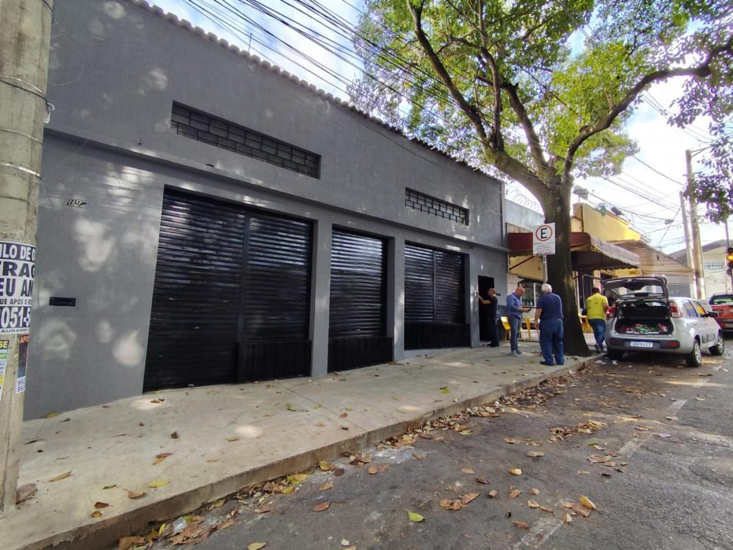 Galpão, Padre Eustáquio, 0 Quarto, 10 Vagas