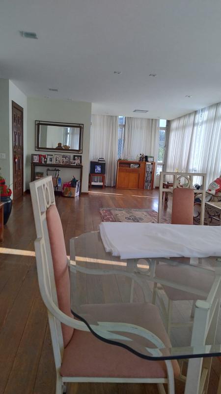 Apartamento, Santo Agostinho, 4 Quartos, 2 Vagas, 1 Suíte