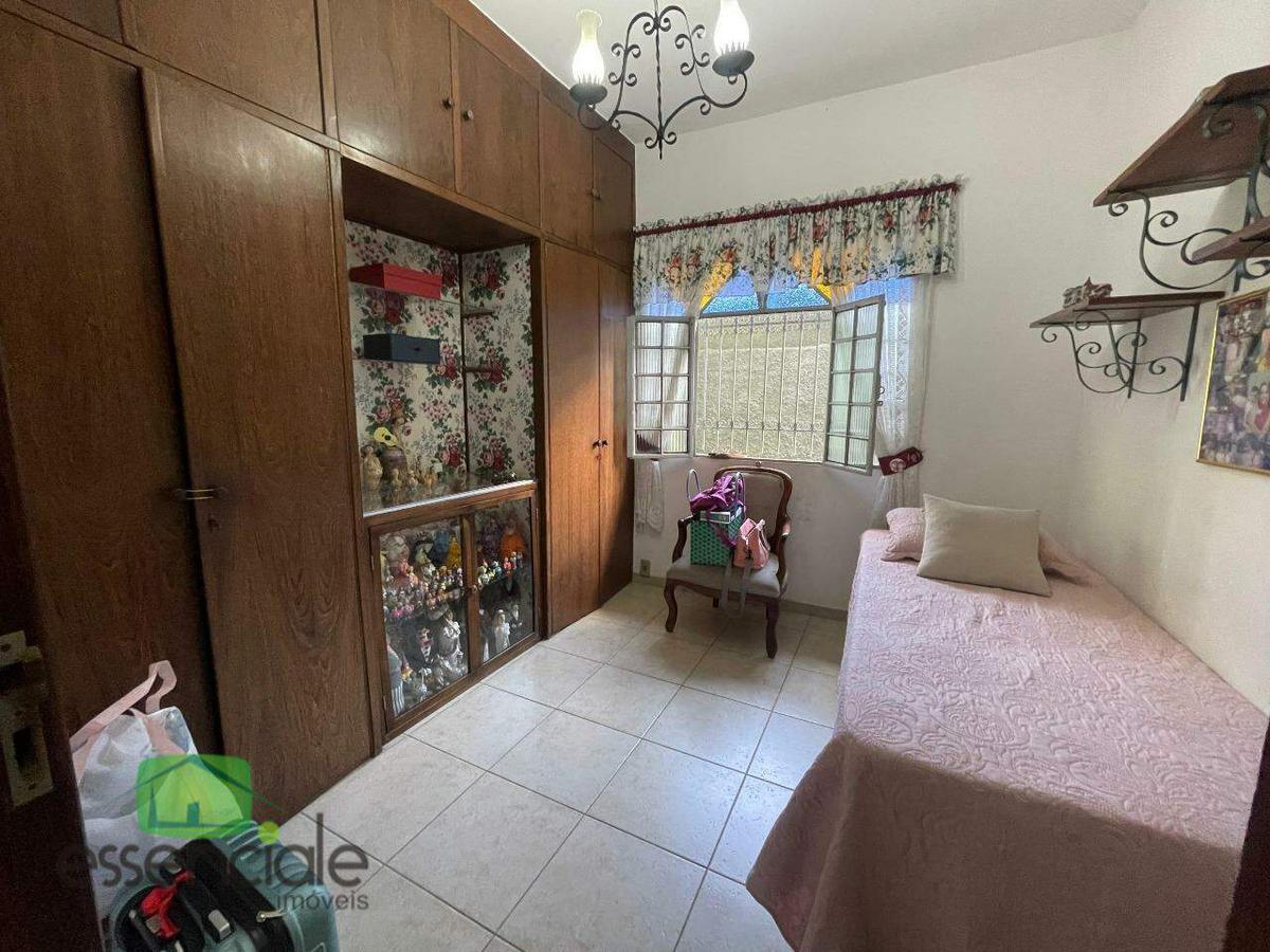 Casa, Novo Riacho, 4 Quartos, 2 Vagas, 1 Suíte