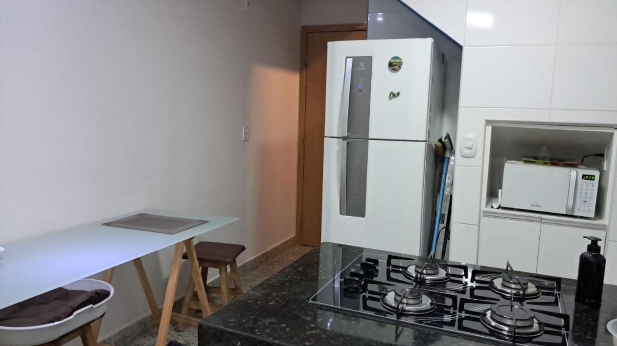 Apartamento, Floresta, 1 Quarto, 2 Vagas
