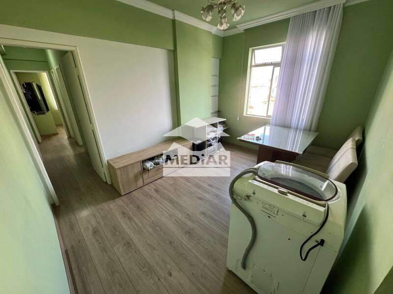 Apartamento, Sagrada Família, 2 Quartos, 1 Vaga