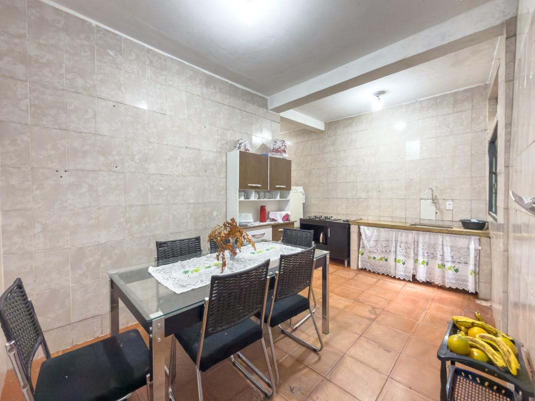 Casa, Confisco, 6 Quartos, 2 Vagas, 2 Suítes