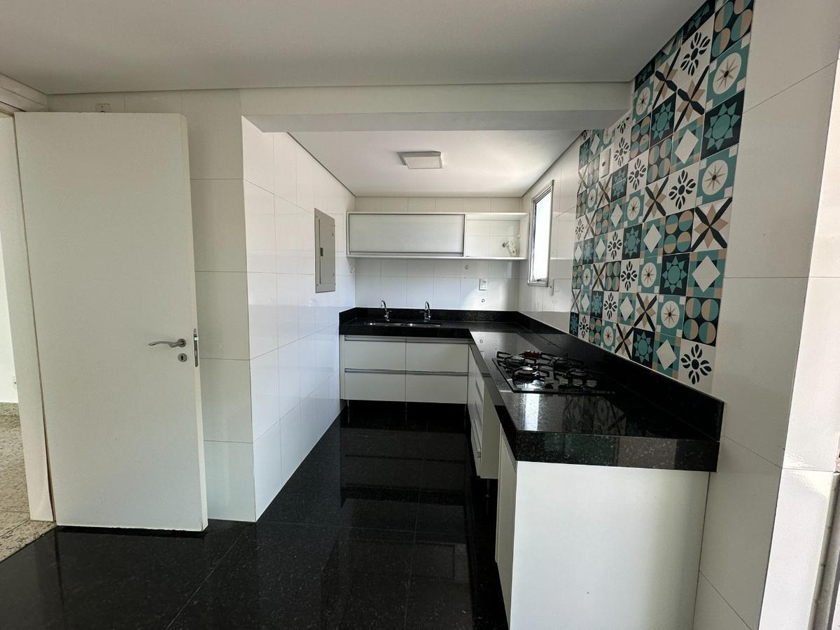 Apartamento, Palmares, 4 Quartos, 4 Vagas, 2 Suítes