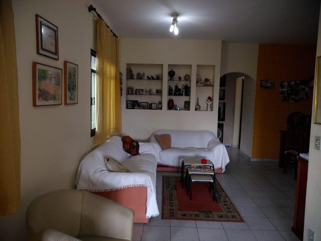 Casa, Santa Terezinha, 4 Quartos, 4 Vagas, 1 Suíte