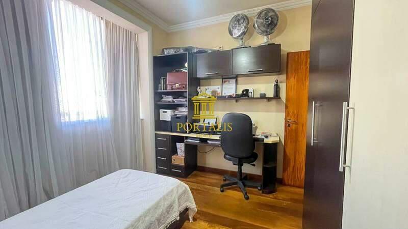 Cobertura, Castelo, 3 Quartos, 2 Vagas, 1 Suíte