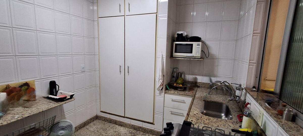 Casa, Floresta, 5 Quartos, 3 Vagas, 1 Suíte