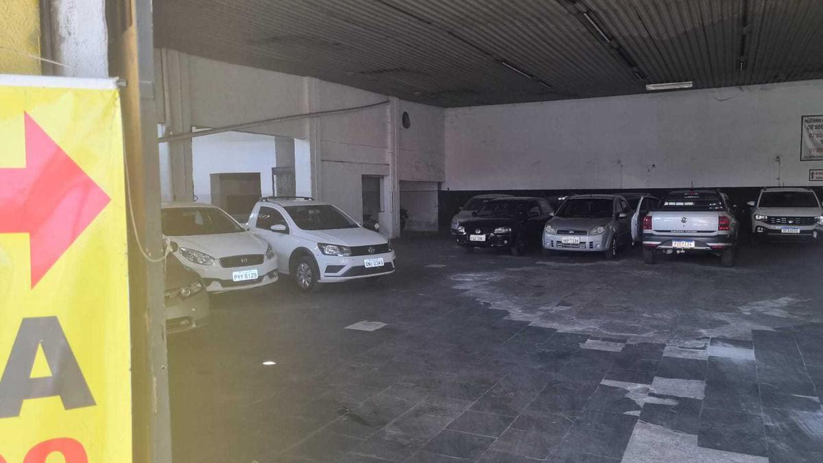 Prédio, Centro, 0 Quarto, 40 Vagas, 9 Suítes