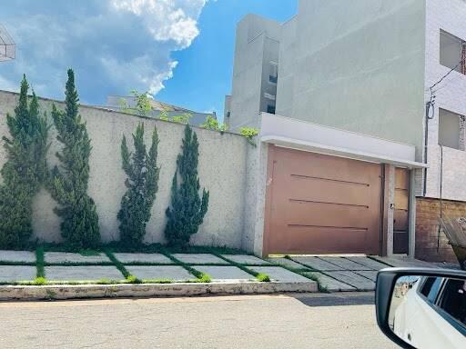 Casa, Bethânia, 2 Quartos, 5 Vagas, 1 Suíte