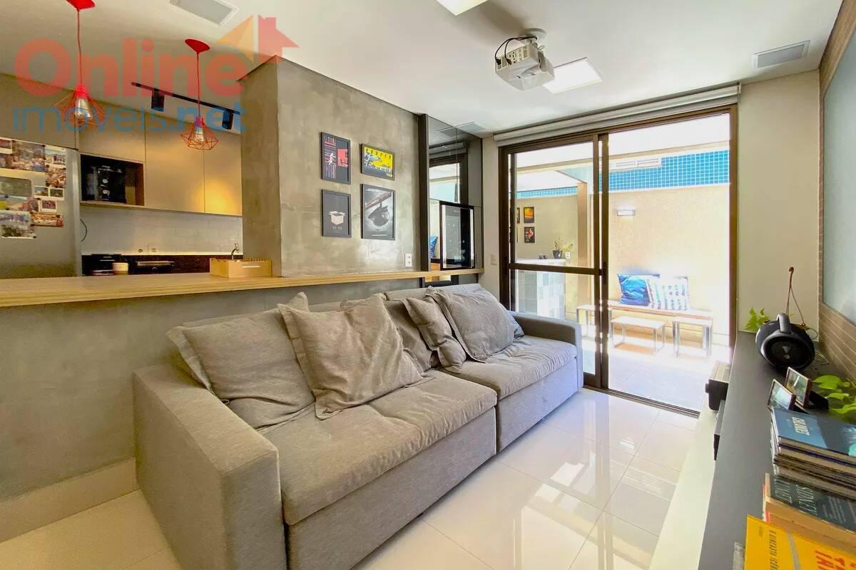 Apartamento, Funcionários, 2 Quartos, 0 Vaga, 2 Suítes