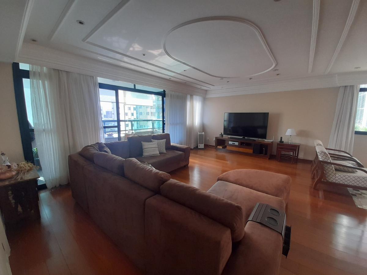 Apartamento, Funcionários, 4 Quartos, 3 Vagas, 2 Suítes