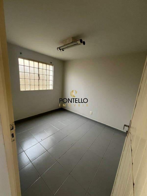 Casa, Jardim Arizona, 4 Quartos, 3 Vagas, 1 Suíte