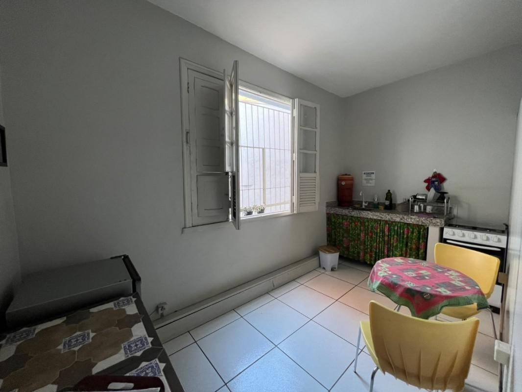 Andar, Centro, 0 Quarto, 0 Vaga