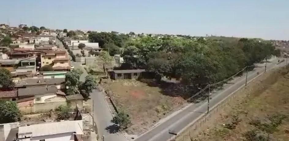 Lote, Centro, 0 Quarto, 0 Vaga