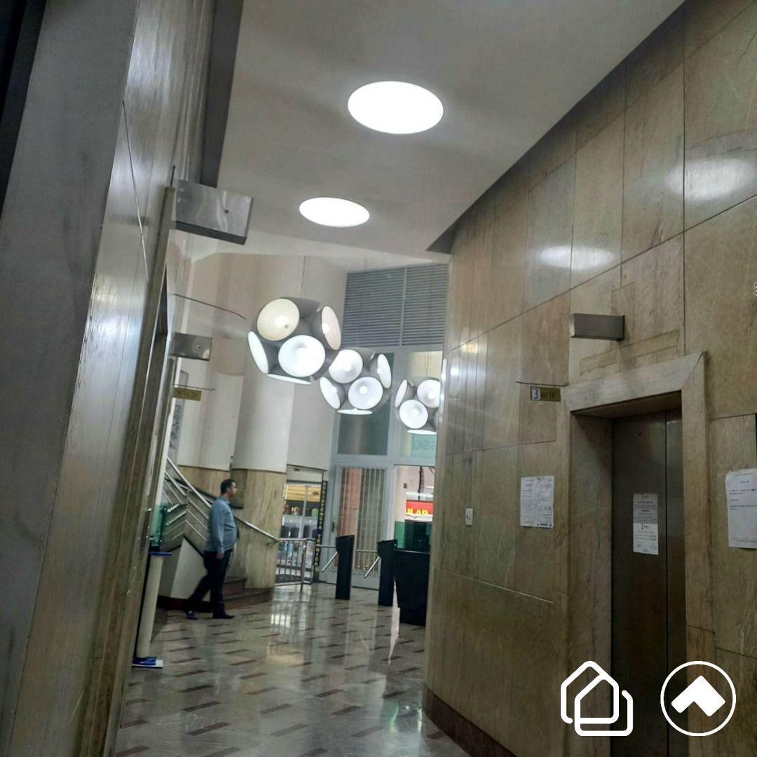 Sala, Centro