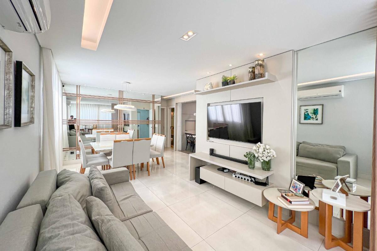 Apartamento, Castelo, 4 Quartos, 2 Vagas, 4 Suítes