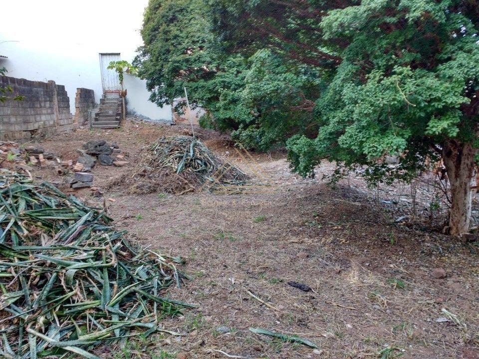 Lote, Centro, 0 Quarto, 0 Vaga